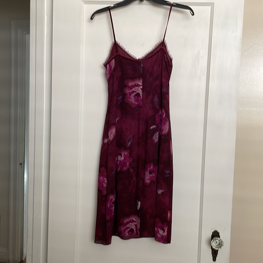 Color: Maroon - Picture 8 of 11